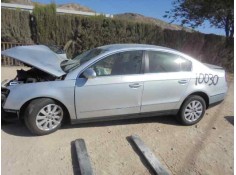 VOLKSWAGEN PASSAT BERLINA (3C2)