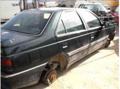 PEUGEOT 405 BERLINA