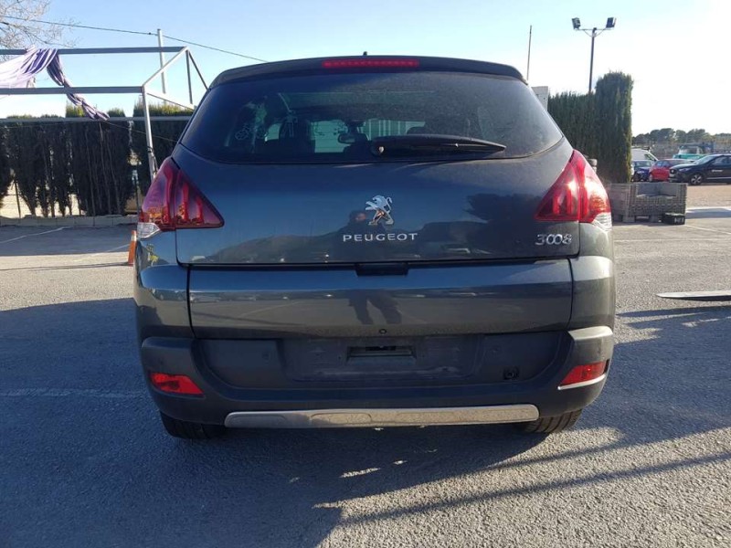 peugeot 3008 del año 2015