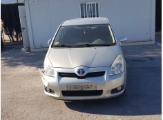 TOYOTA COROLLA VERSO (R1)