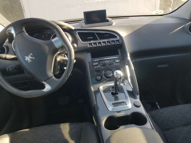 peugeot 3008 del año 2015