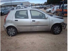 FIAT PUNTO BERLINA (188)