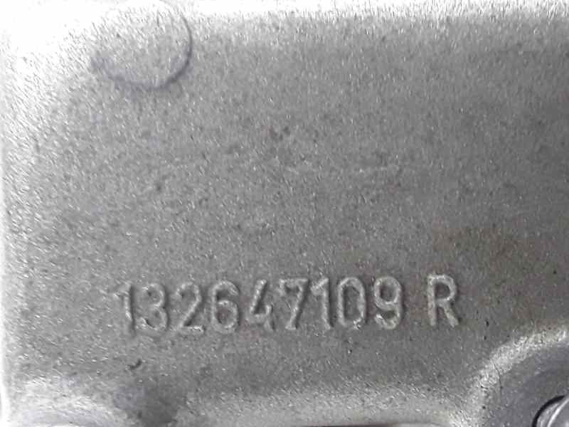 Recambio de tapa balancines para renault clio iv 0.9 referencia OEM IAM 132647109R  