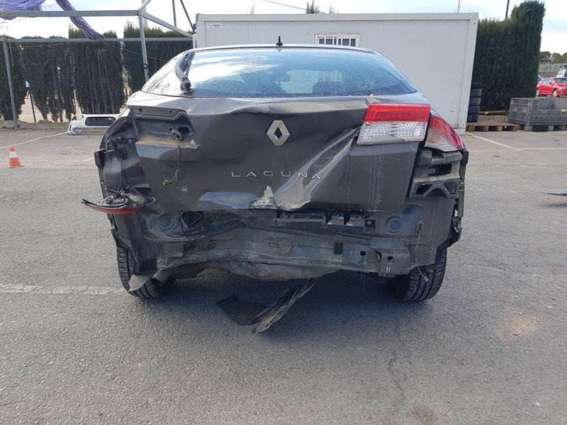 renault laguna iii del año 2010