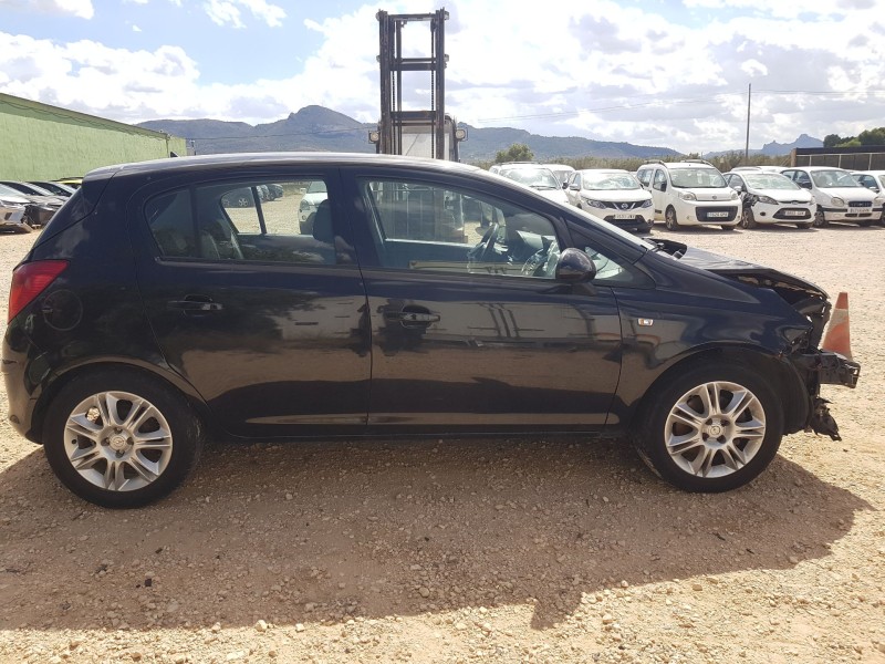 opel corsa d (s07) del año 2009