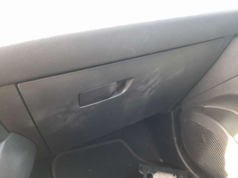 Recambio de guantera para renault captur ii (hf_) tce 140 (hfn0) referencia OEM IAM 682522488R  