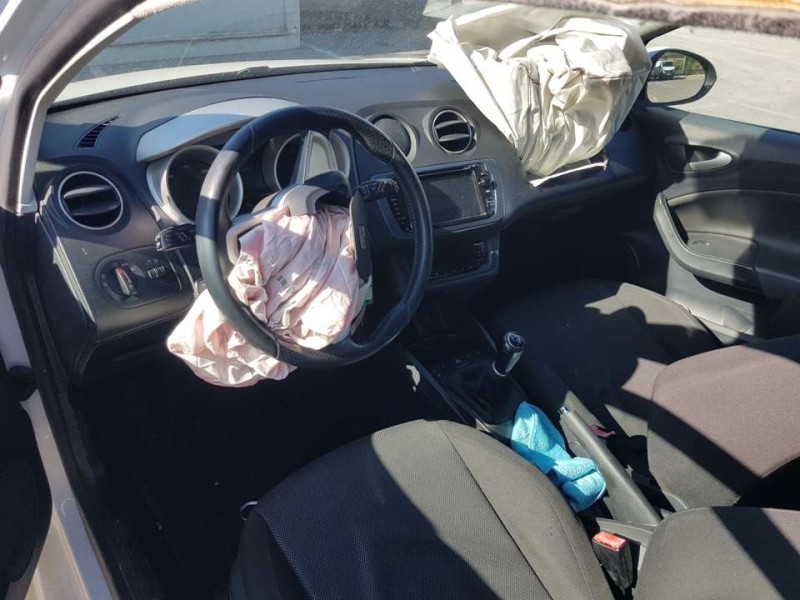 seat ibiza sc (6j1) del año 2009