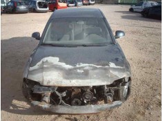 VOLKSWAGEN PASSAT BERLINA (3B3)