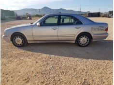 MERCEDES-BENZ CLASE E (W210) BERLINA DIESEL
