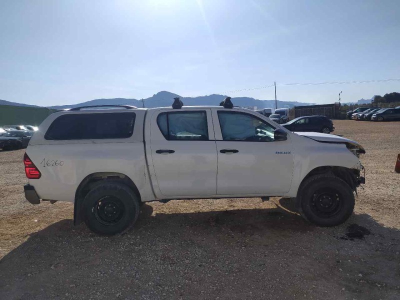 toyota hilux (gun1) del año 2023