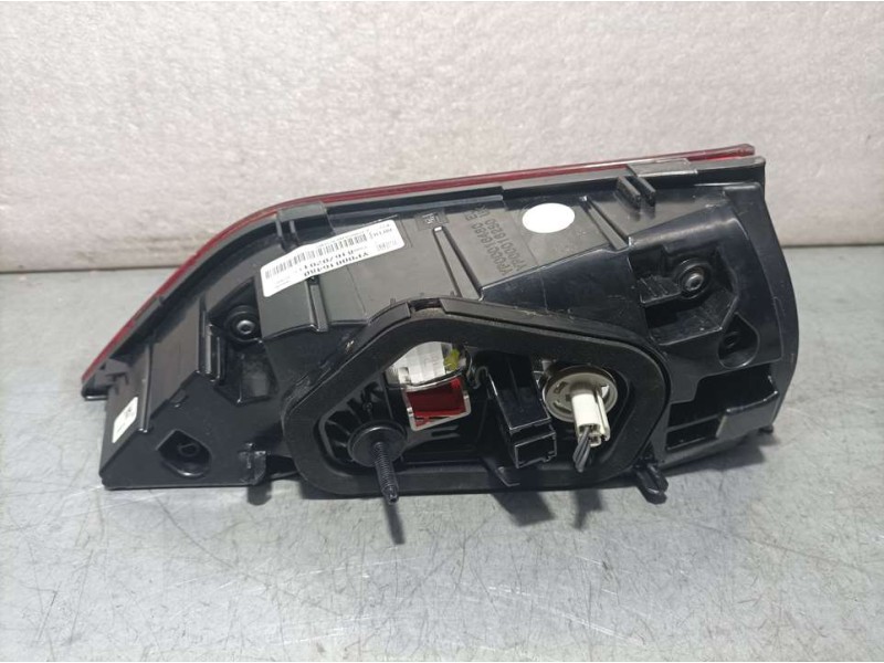 Recambio de piloto trasero derecho para opel grandland x design line referencia OEM IAM 81670201  INTERIOR