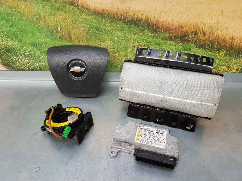 Recambio de kit airbag para chevrolet captiva 2.0 vcdi lt referencia OEM IAM 95810868  
