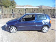 VOLKSWAGEN POLO BERLINA (6N1)