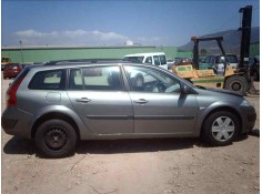 RENAULT MEGANE II FAMILIAR