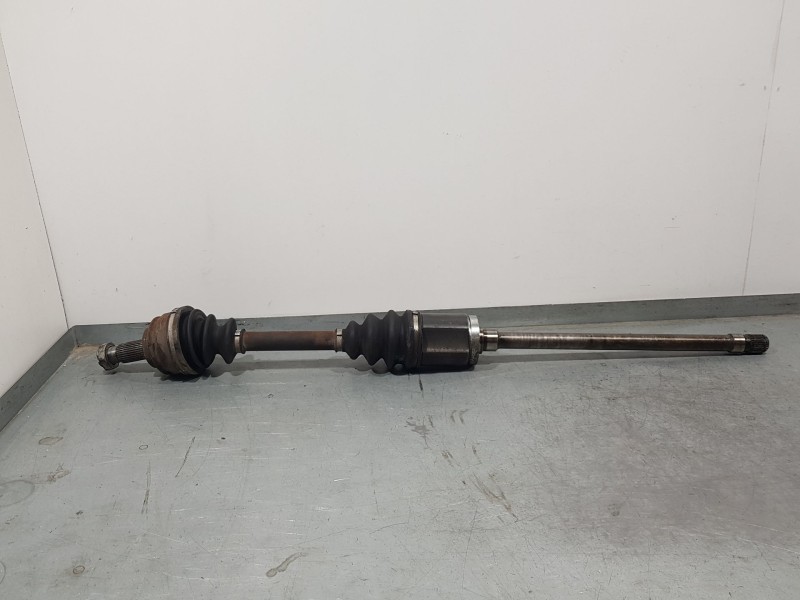 Recambio de transmision delantera derecha para bmw x5 (e53) 3.0 d referencia OEM IAM 31607565314 FUELLE TOCADO 