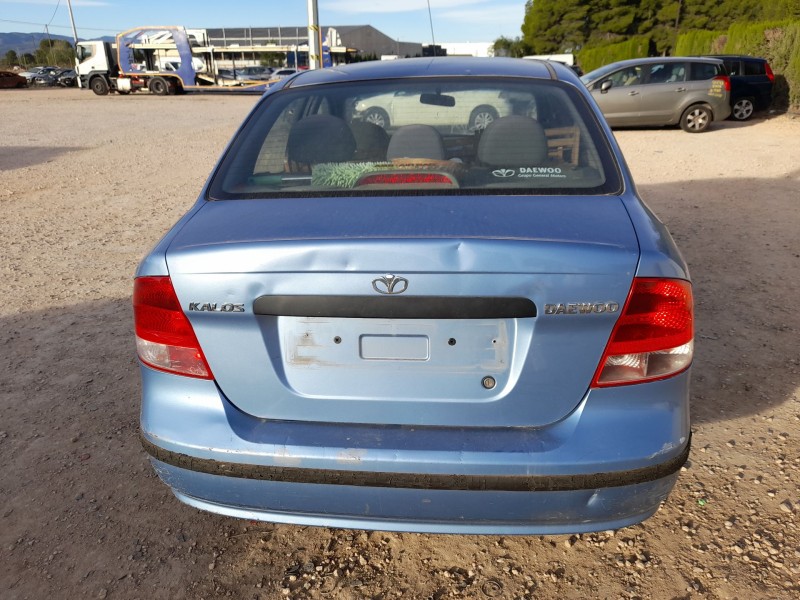 daewoo kalos (klas) del año 2004
