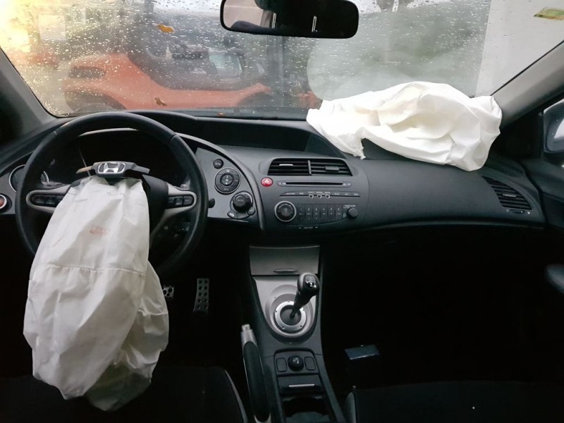 honda civic berlina 5 (fk) del año 2007