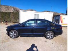 VOLKSWAGEN JETTA (163)