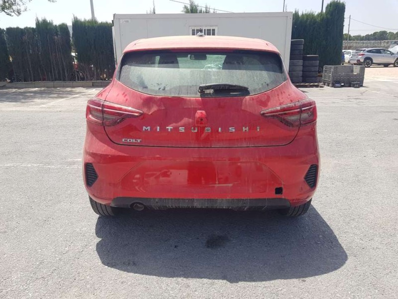 mitsubishi colt del año 2024