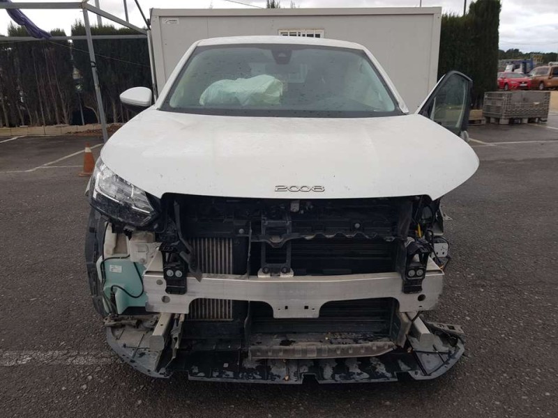 peugeot 2008 (p1) del año 2021