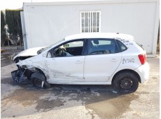 VOLKSWAGEN POLO (6C1)
