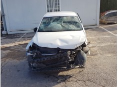 VOLKSWAGEN POLO (6C1)