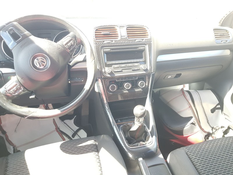 volkswagen golf vi (5k1) del año 2011