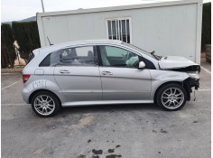 MERCEDES-BENZ CLASE B (W245)