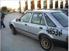 FORD ESCORT BERLINA