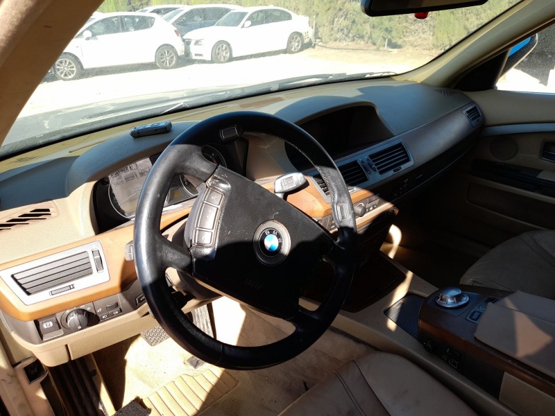 bmw 7 (e65, e66, e67) del año 2003