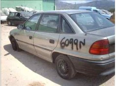 OPEL ASTRA F BERLINA