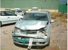 VOLKSWAGEN POLO BERLINA (6N2)