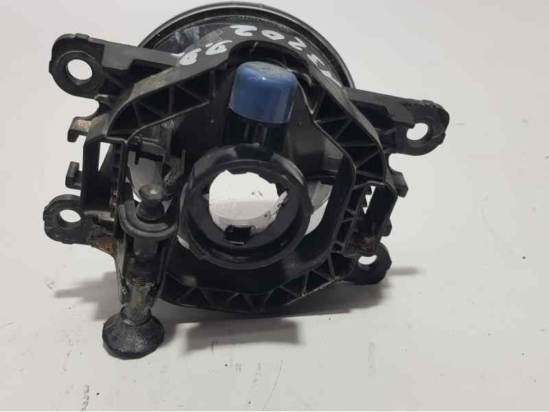 Recambio de faro antiniebla izquierdo para dacia sandero stepway referencia OEM IAM 261500097R 89208691 VALEO