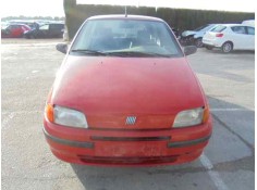 FIAT PUNTO BERLINA (176)