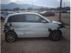 LANCIA YPSILON (101)