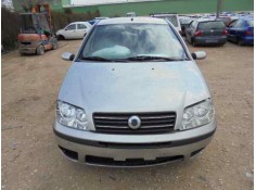 FIAT PUNTO BERLINA (188)