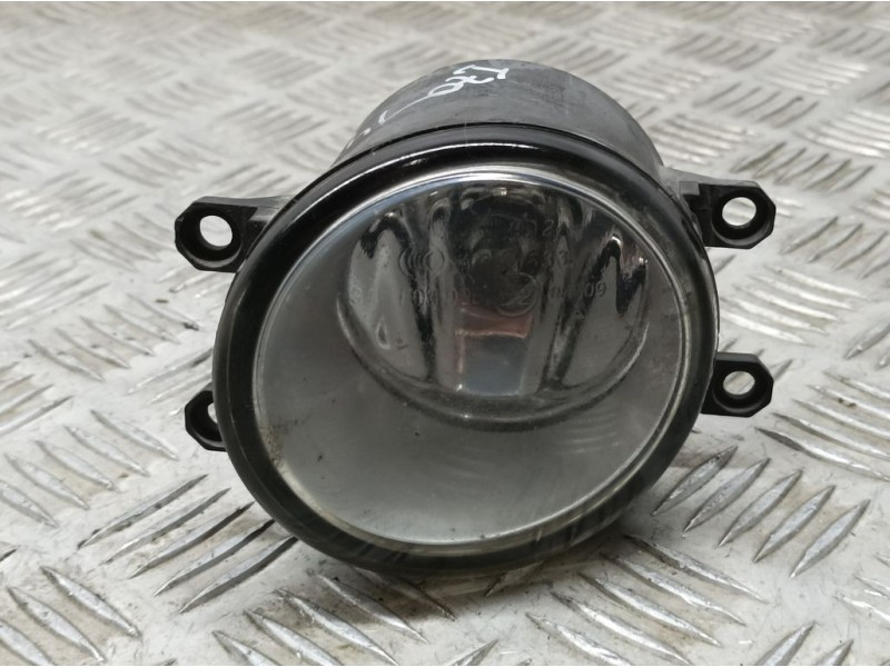 Recambio de faro antiniebla izquierdo para toyota avensis berlina (t25) 2.0 d4-d executive sedán (4-ptas) referencia OEM IAM 812