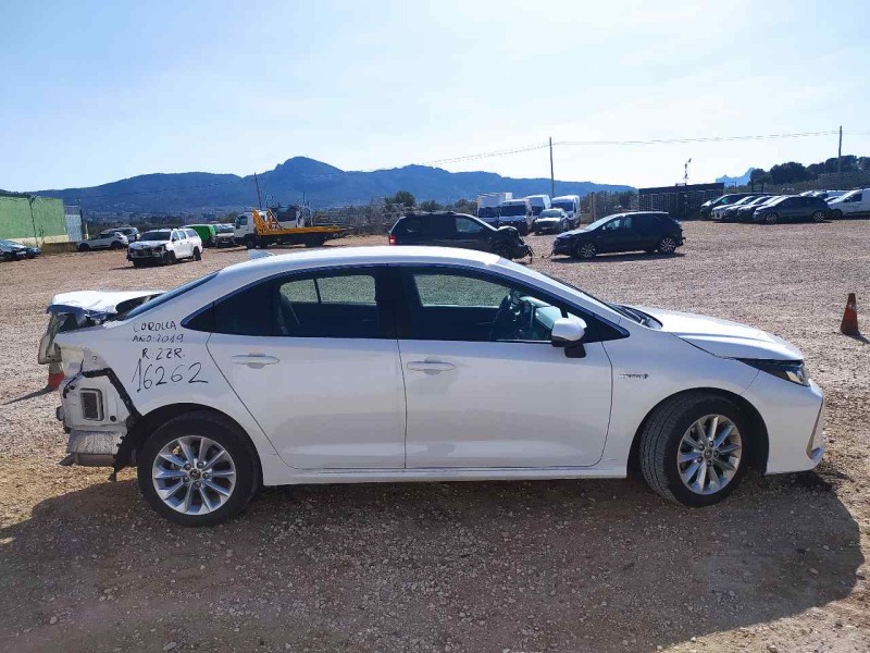 toyota corolla (e21) del año 2019