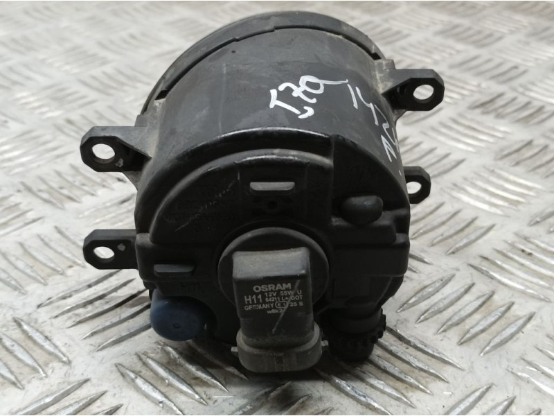 Recambio de faro antiniebla izquierdo para toyota avensis berlina (t25) 2.0 d4-d executive sedán (4-ptas) referencia OEM IAM 812