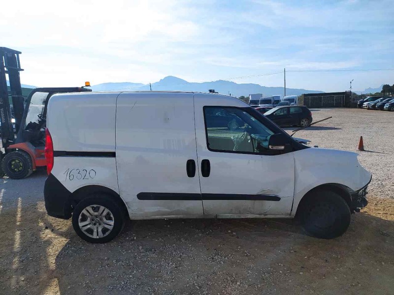 fiat doblo ii cargo (263) del año 2022