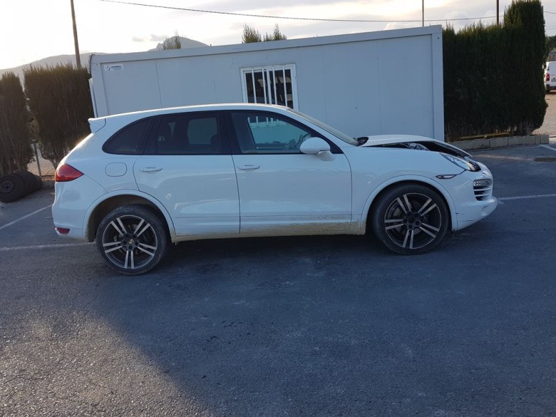 porsche cayenne (typ 92aa) del año 2013