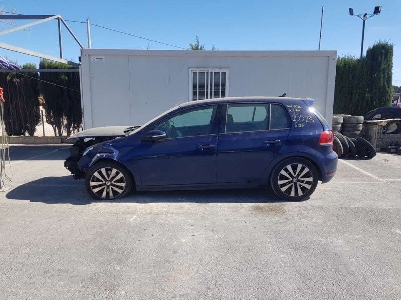 volkswagen golf vi (5k1) del año 2010