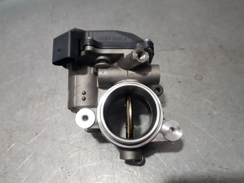 Recambio de caja mariposa para volkswagen golf vii lim. (bq1) 1.6 tdi referencia OEM IAM 04L128063T A2C94859900 