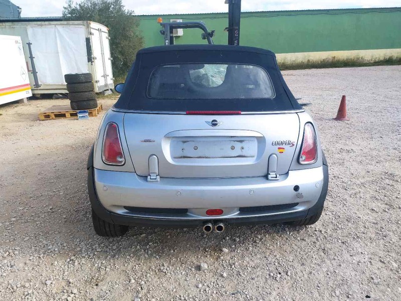 mini cabrio (r52) del año 2005