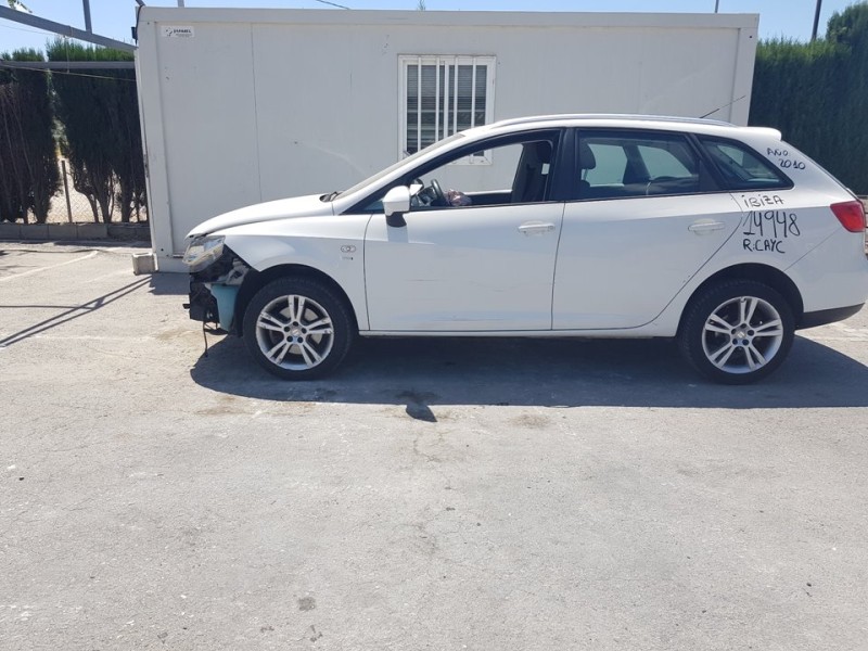 seat ibiza st (6j8) del año 2010