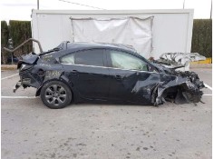 OPEL INSIGNIA BERLINA