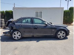 MERCEDES-BENZ CLASE C (W204) BERLINA