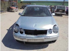 VOLKSWAGEN POLO (9N1)