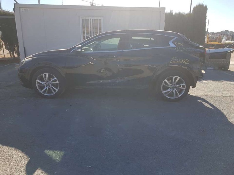 infiniti q30 del año 2018