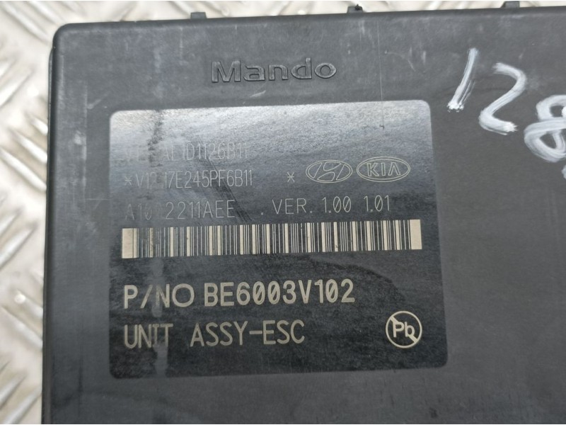 Recambio de abs para kia rio (yb) attract referencia OEM IAM 58920H8200  MANDO